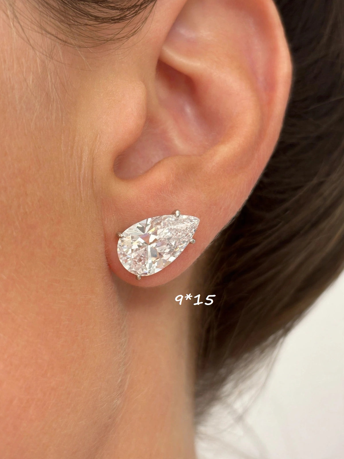 Pear stone earrings