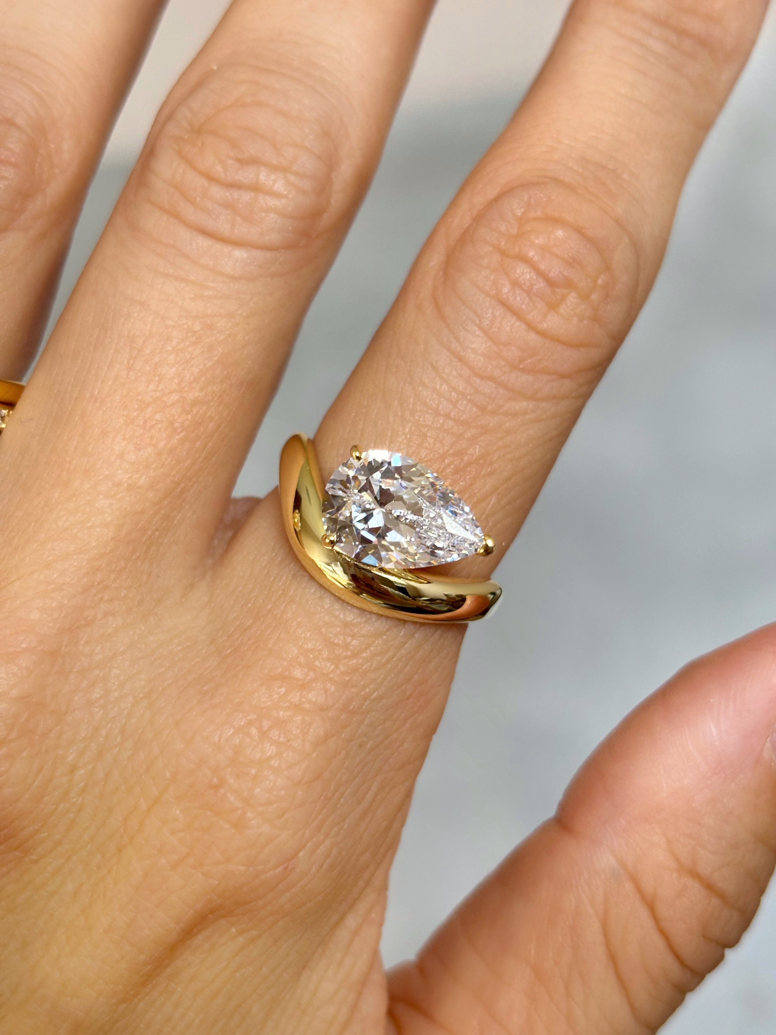 Chunky Pear ring