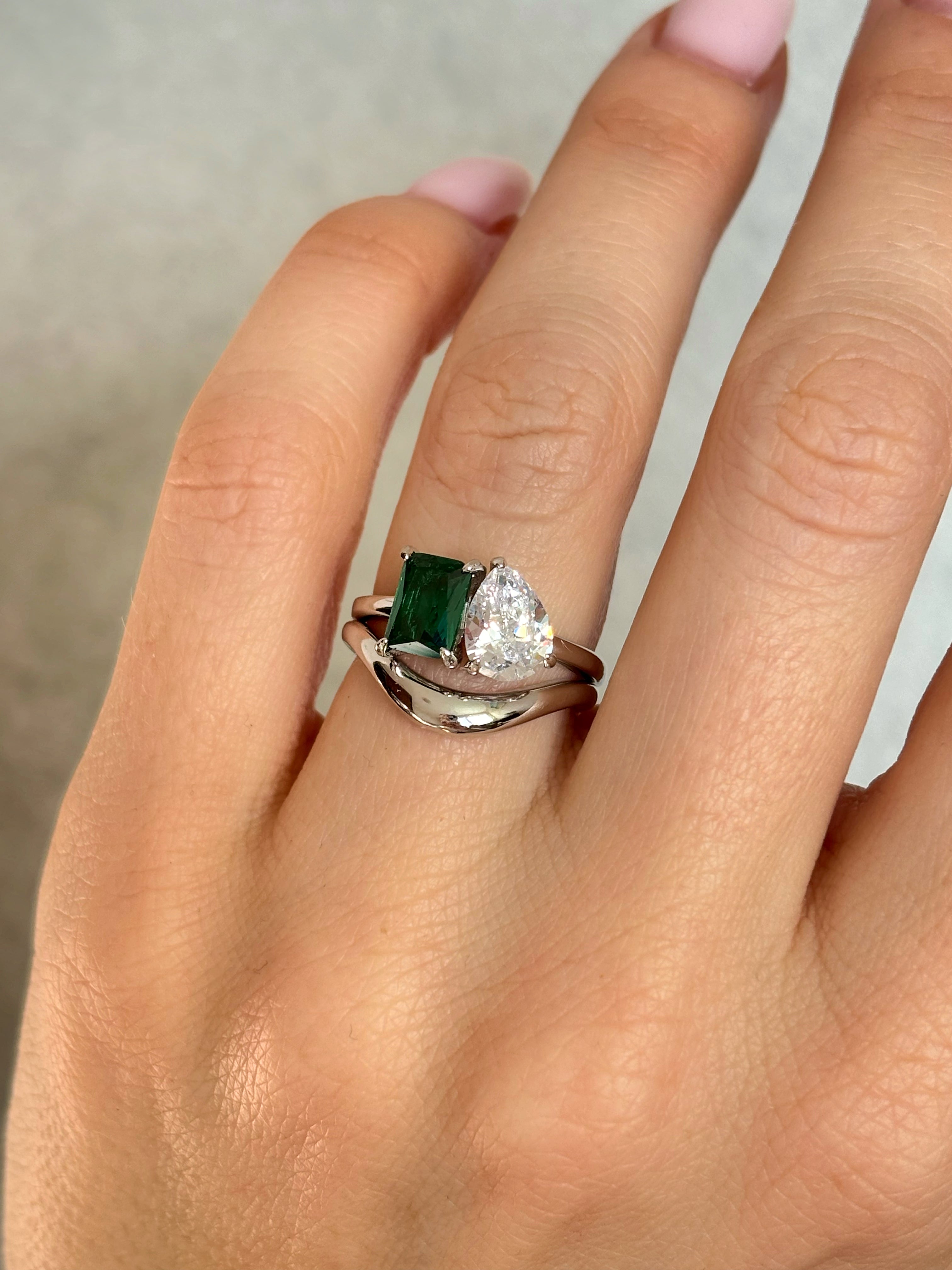 Plain Curved band