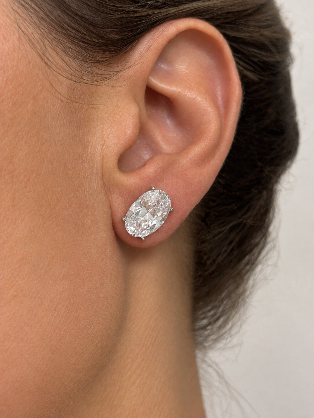 Oval stone earrings