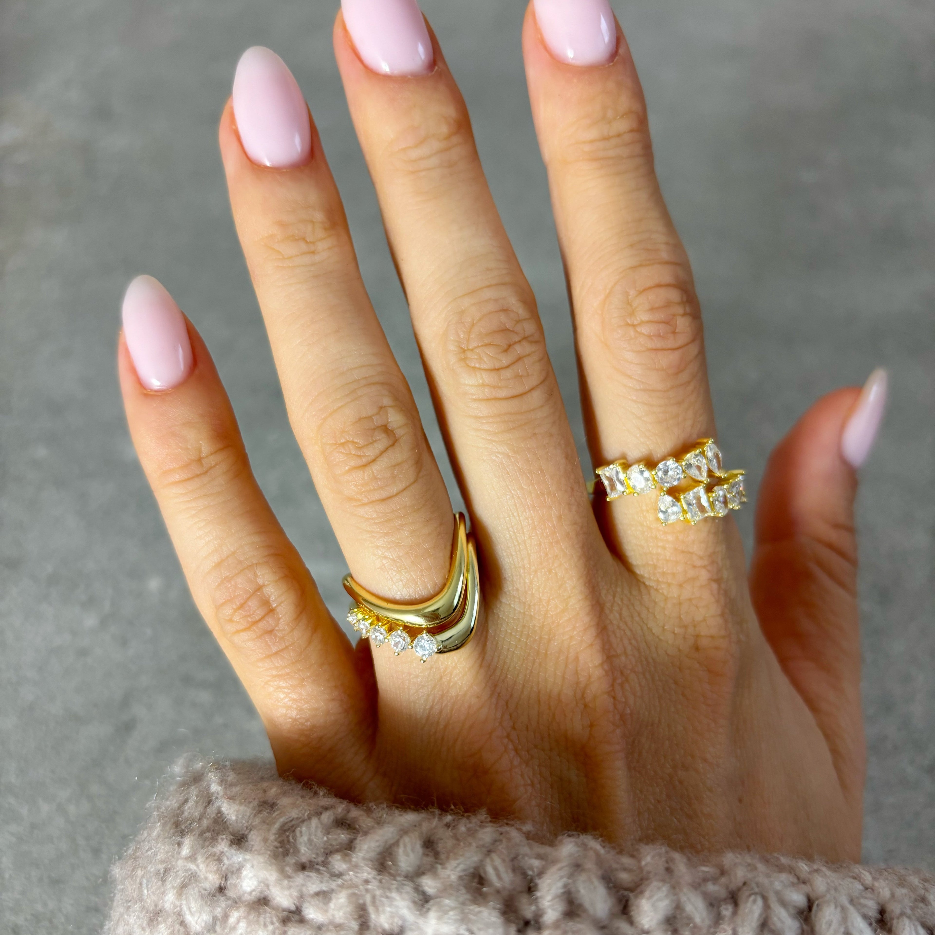 Deep Contour Band