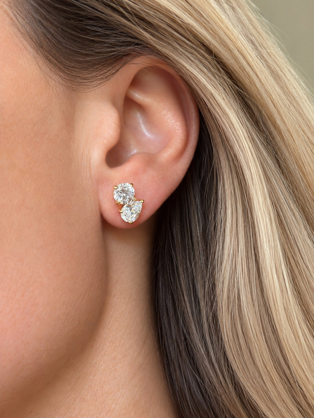 Toi et moi earrings