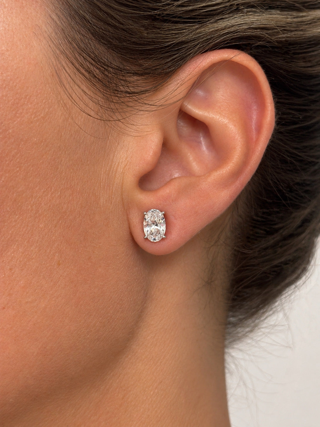 Oval stone earrings