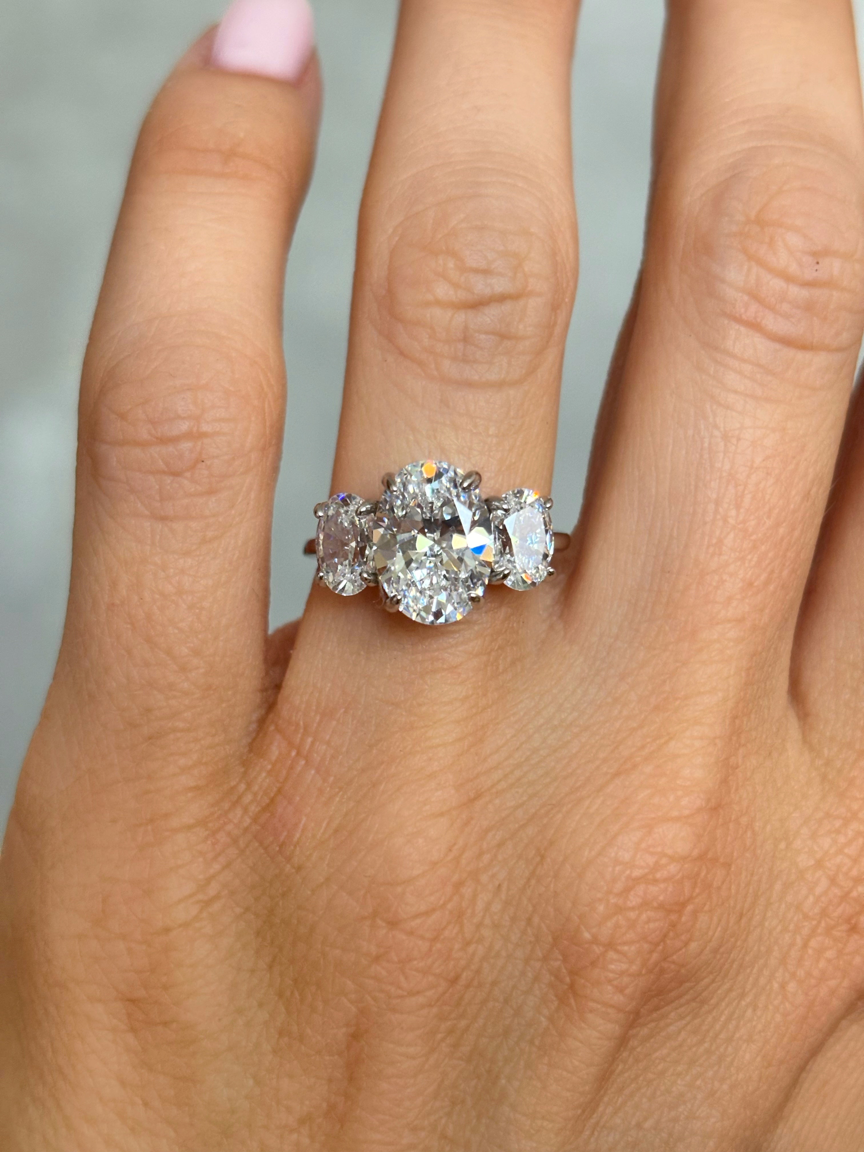 Triple stone ring