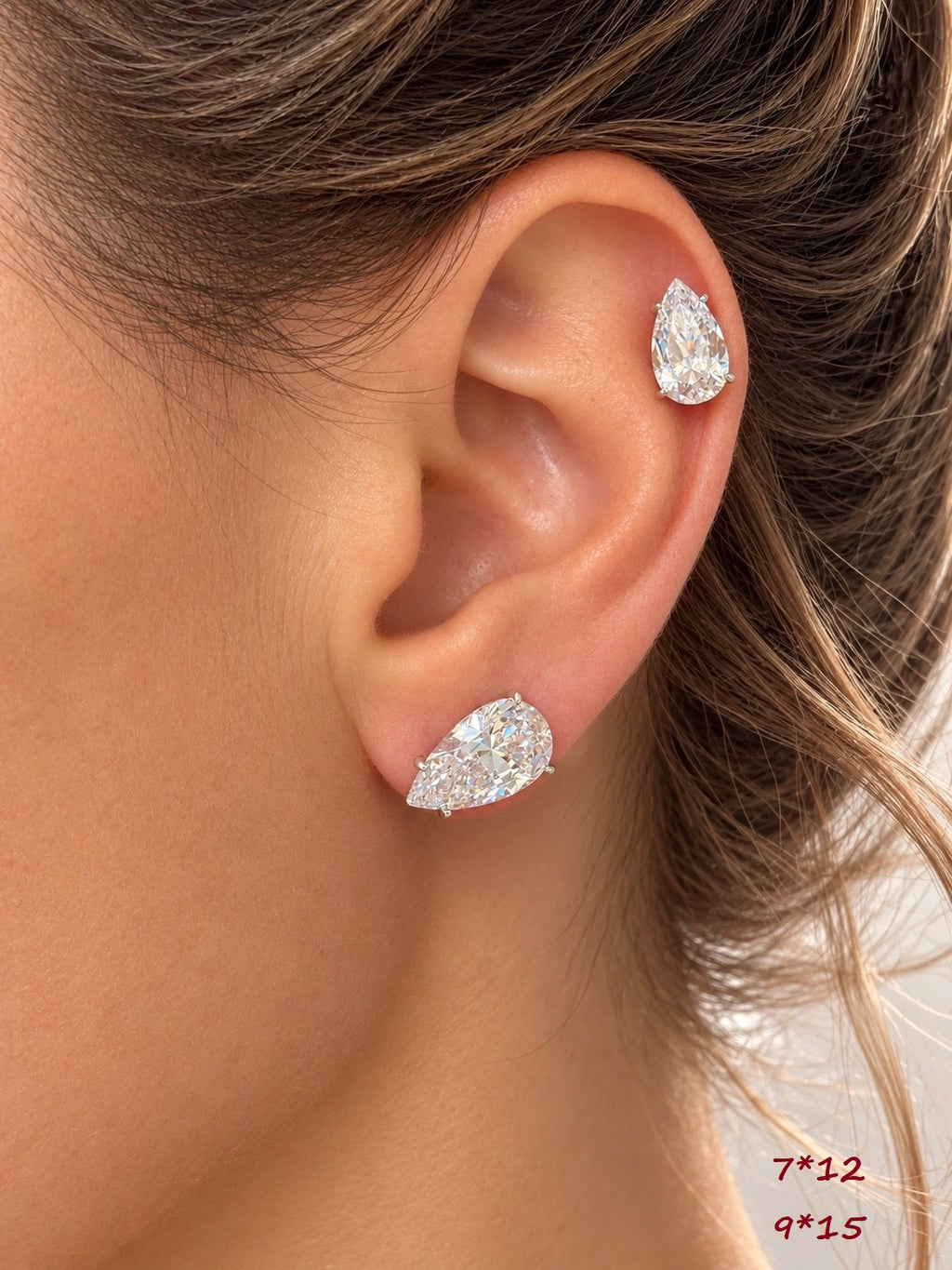 Pear stone earrings