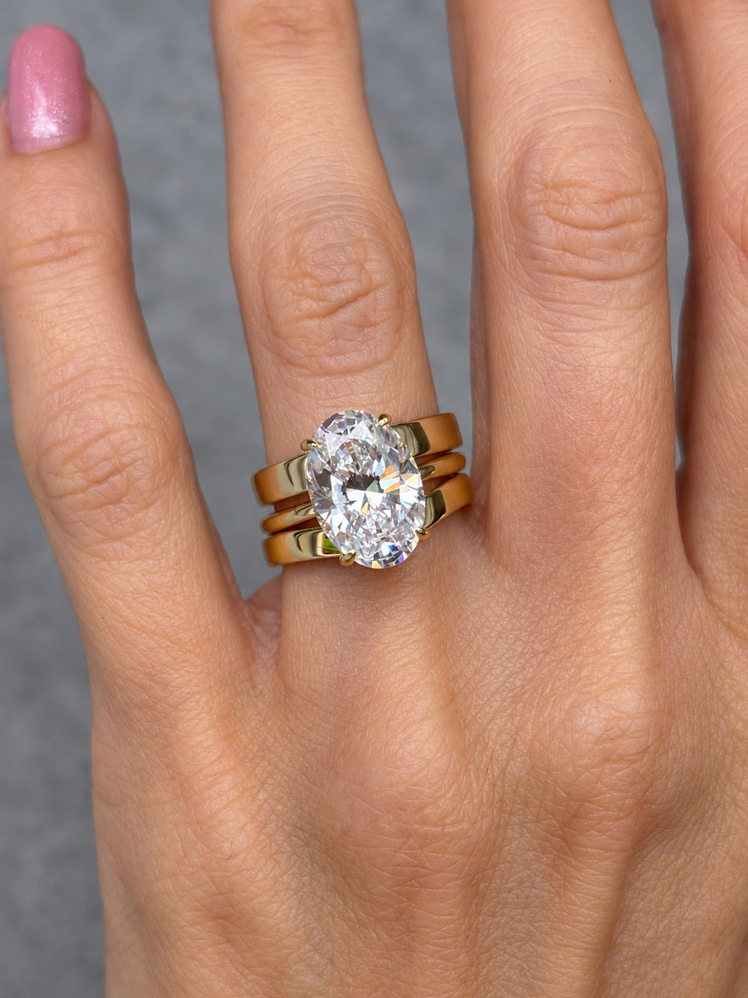 Wide Chevron band