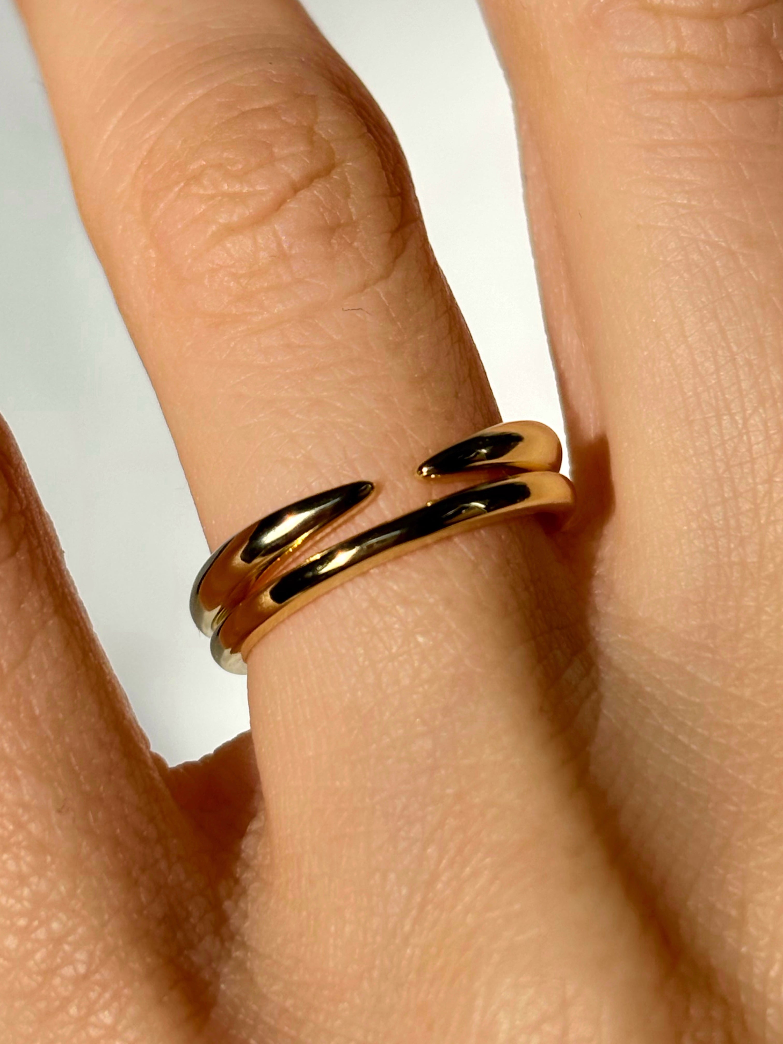 Open Claw ring