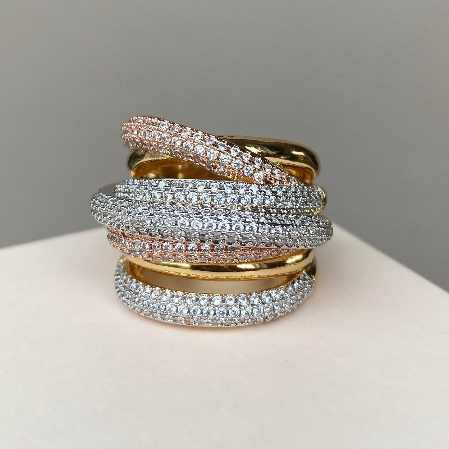 Twisted eternity ring