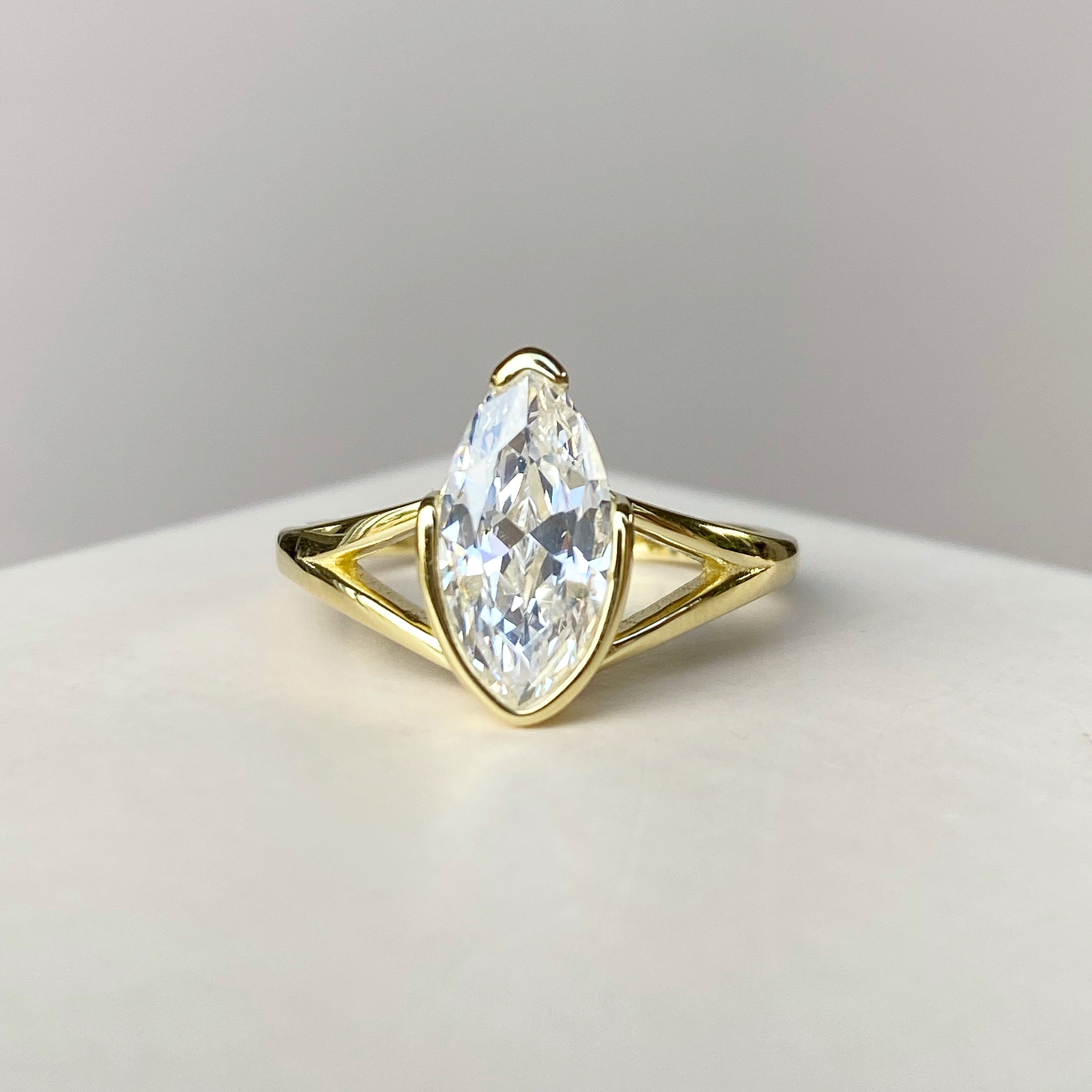 Marquise stone ring